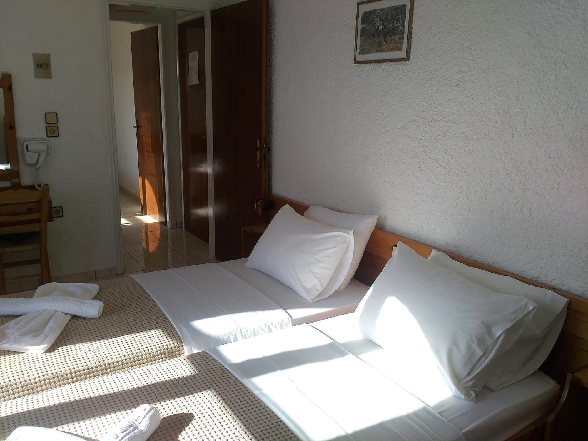 Lefka Hotel Kolimvári Kültér fotó